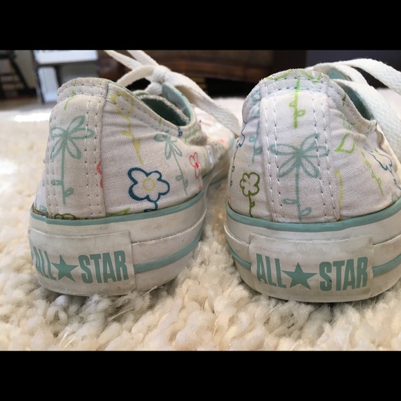 Floral converse - Picture 6 of 8